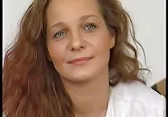 Lulu Devine erotyka lizanie cipki duże piersi