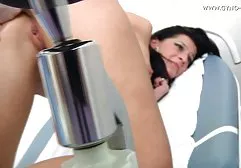 Sexy nastolatek filmiki erotyczne lizanie cipki amatorskie przyssawki, zanim kurwa